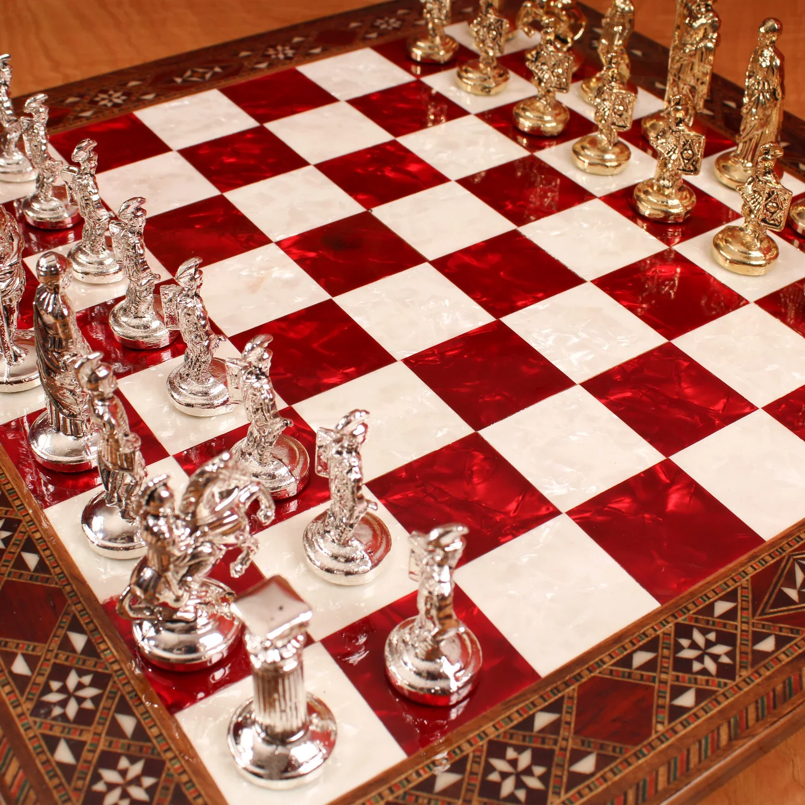 Classic Vintage Chess Set - Image 3