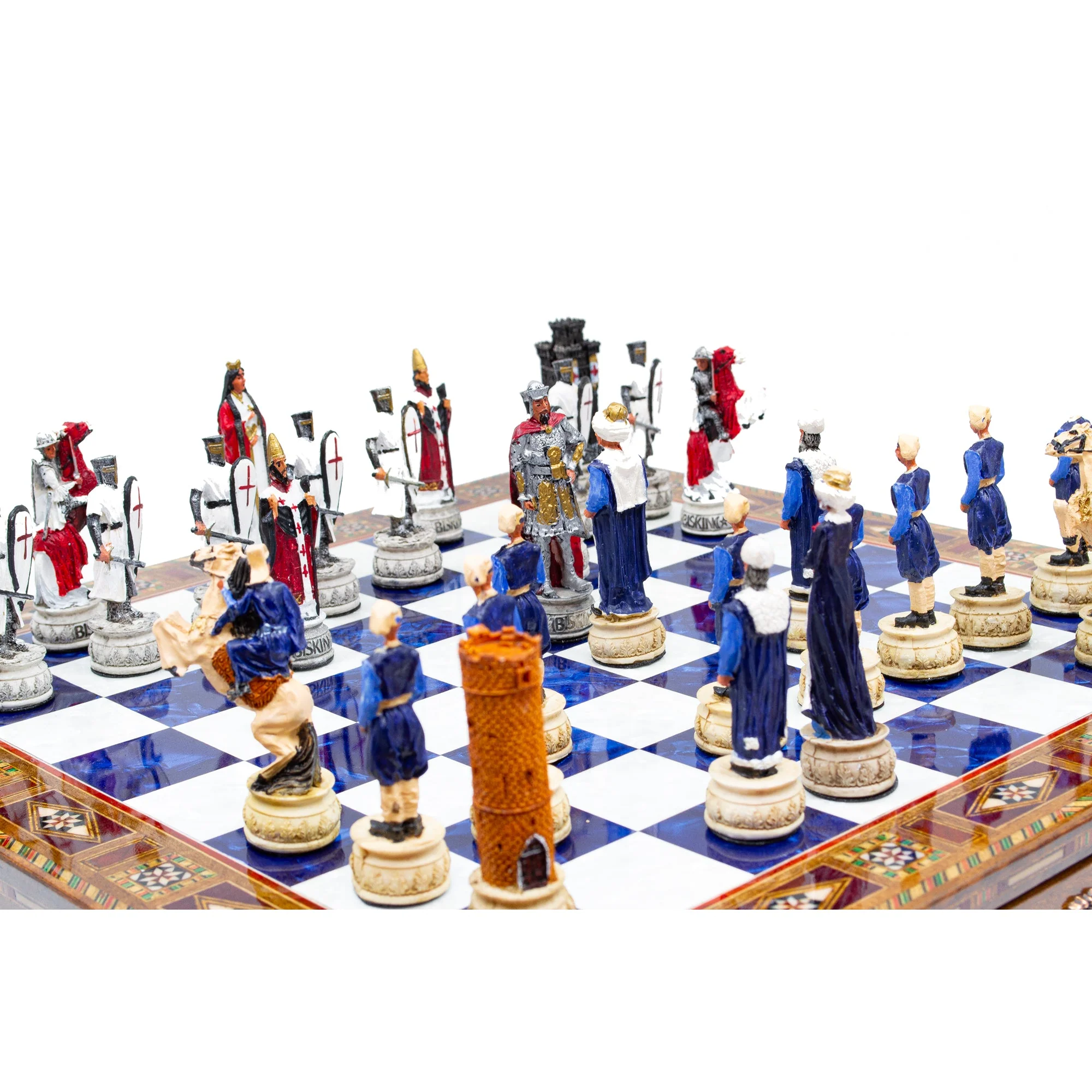 Crusaders and Ottoman Army’s Hand Painted Themed Chess Set With Storage Drawer - Image 4