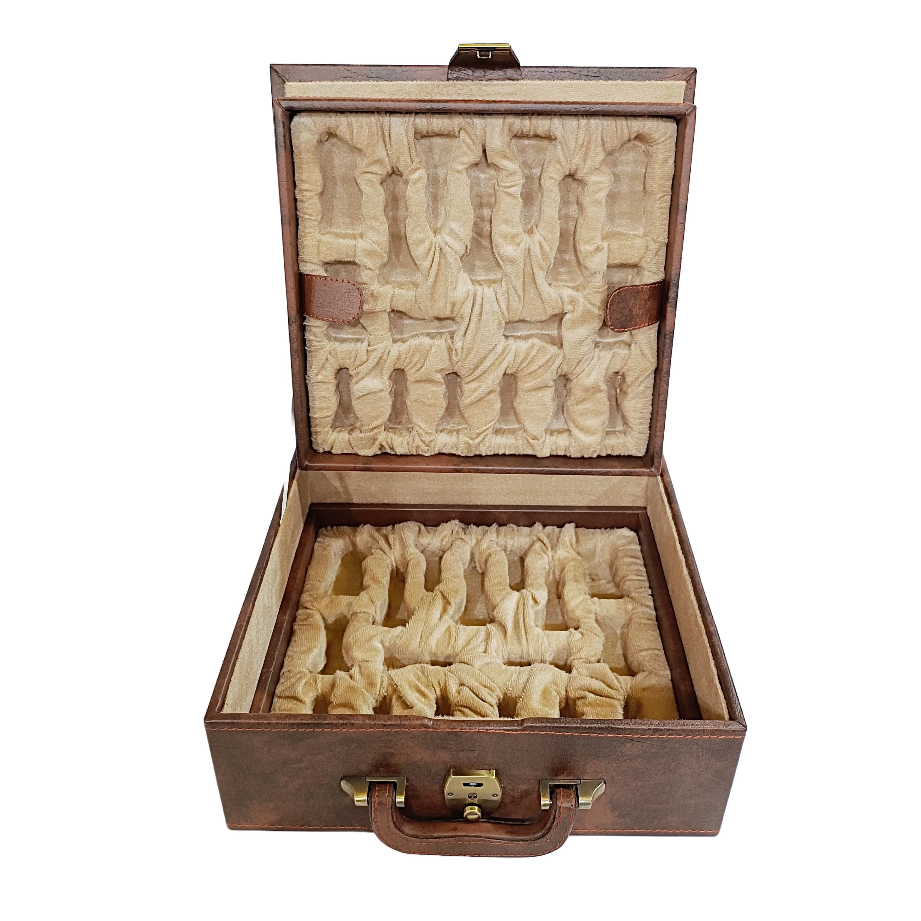 The Luxury Staunton Chess Bundle - Image 6