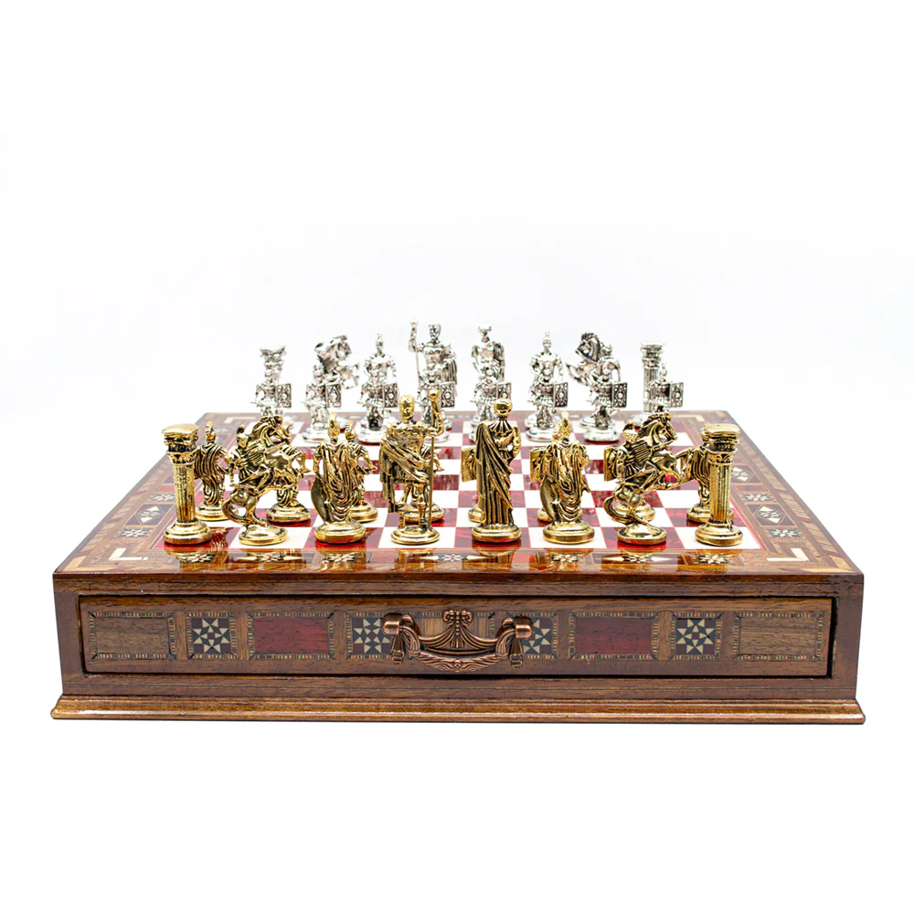 Roman Soldiers Themed Army Luxury Chess Set With Storage Units - Image 4