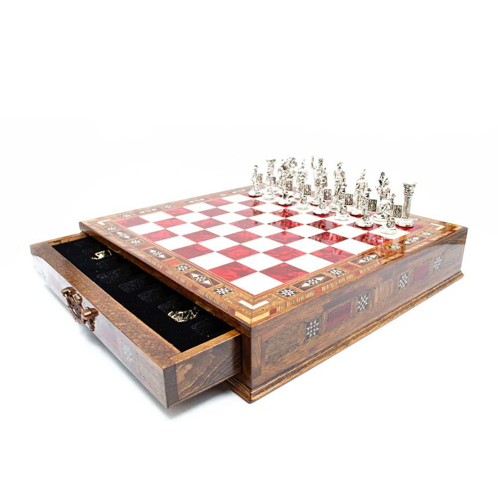 Roman Soldiers Themed Army Luxury Chess Set With Storage Units - Image 7